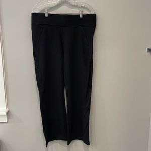 Betabrand Crossover Pants in XL short petite.  Black.